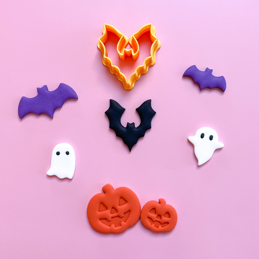 コウモリ02のポリマークレイカッター